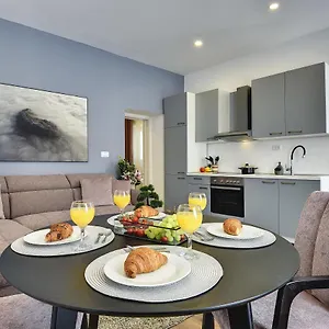 D&a Luxury With Free Parking Apartamento