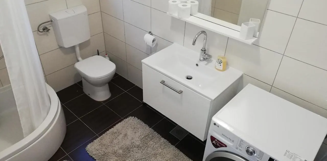 Apartman Emily, 6 Plus 2 Guests, Newly Refurbished Пула